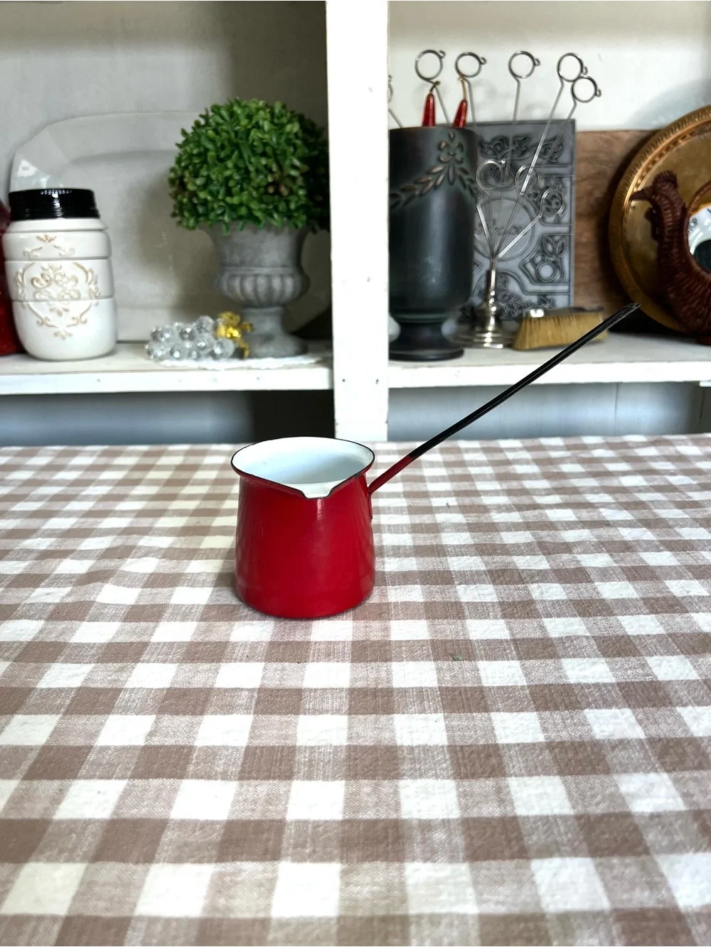 Vintage Hong Kong coffee briki melting pot ladle red black white enamel